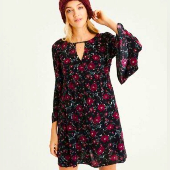 American Eagle Black Floral Long Sleeve Boho Dress✨ - Picture 1 of 6